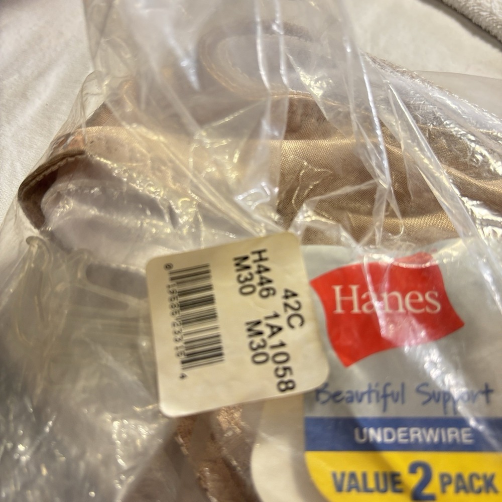 Hanes Bra Womens 42C Underwire 2 Pack White Nude H446‎ New Old Beautiful Support - Picture 8 of 10
